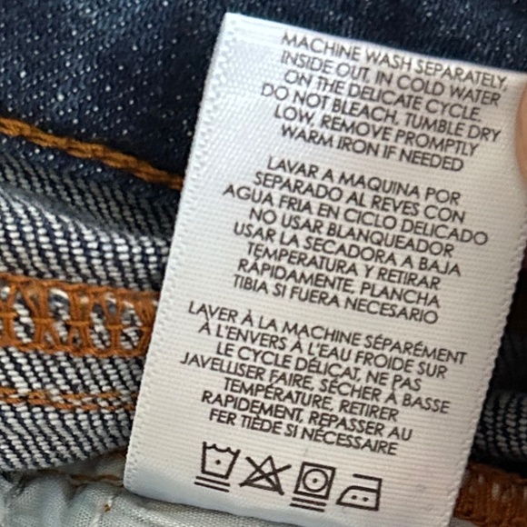 🔶Cabi Slim Boyfriend Patch Look Jeans - Picture 2 of 14